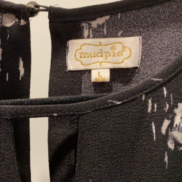 Mud Pie Jules Black Floral Short Romper Size L - Picture 6 of 8